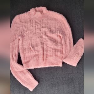 Soft l/s crop top fuzzy sweater in pink by Forever 21. Sz small